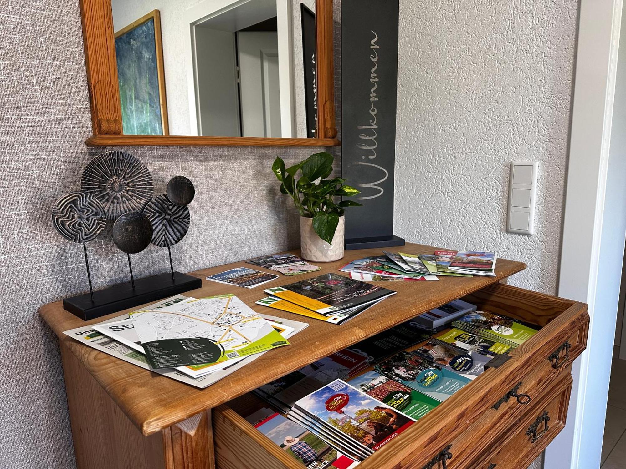 Kempkens Fuer 2-6 Personen-hochwertig & Modern Eingerichtet - Naehe Venlo --- Mit 4 Sternen Vom Dtv Klassifiziert --- Apartment
